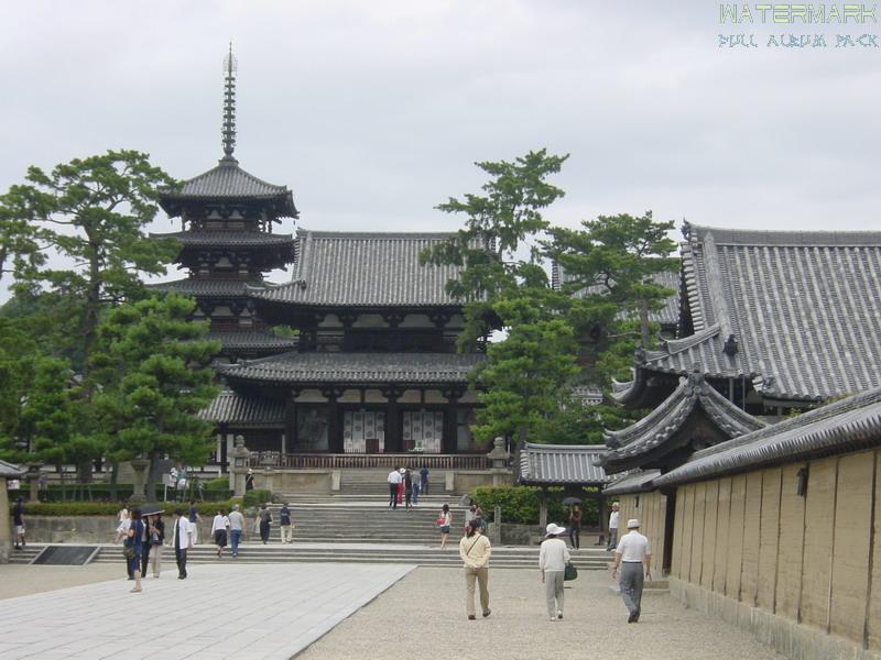 Horyu-ji - Chumon